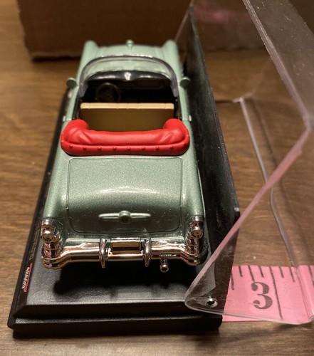 1955 Buick Century Ray 1:43 Scale. Never Removed From Base. Beautiful Condition - Picture 7 of 8