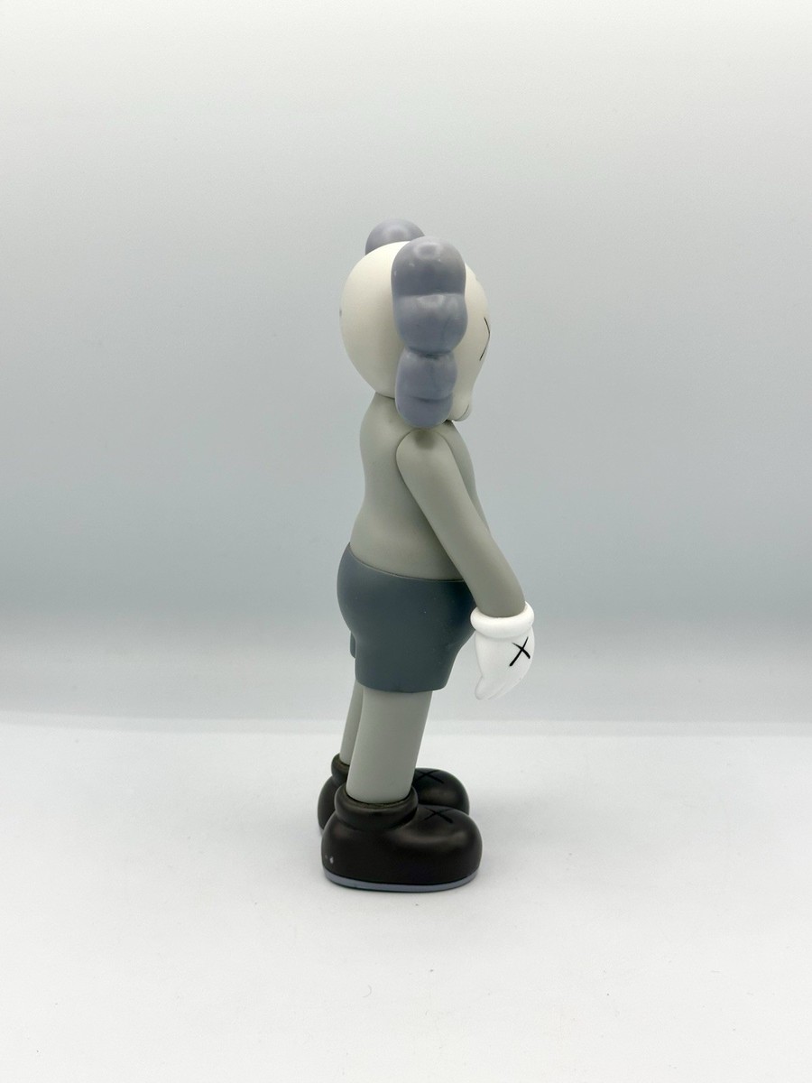 Kaws 16 Open Edition Medicom Toy Vinyl Figure 2016 Gray White 7