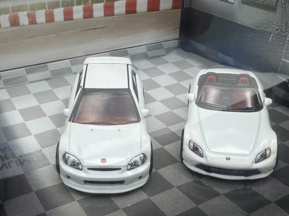 Hot Wheels Premium 2025 Honda Set Sprinter Civic Type R NSX-R S2000 Diorama - Image 4 of 4