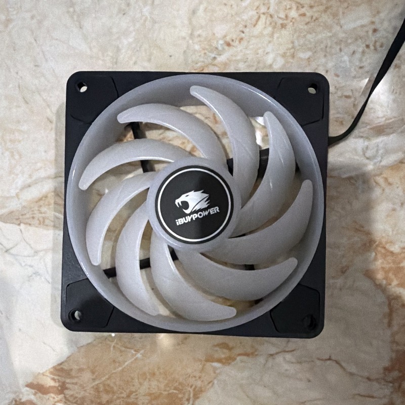 iBUYPOWER 120mm Case Fan White LED Hydraulic 3-Pin 12V 1200RPM 46 CFM
