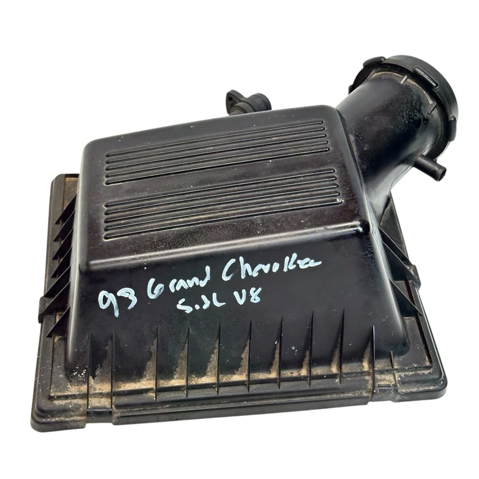 1993 Jeep Grand Cherokee 5.2L OEM Air Cleaner Filter Housing Cover 93 94 95 96 - Image 3 of 4