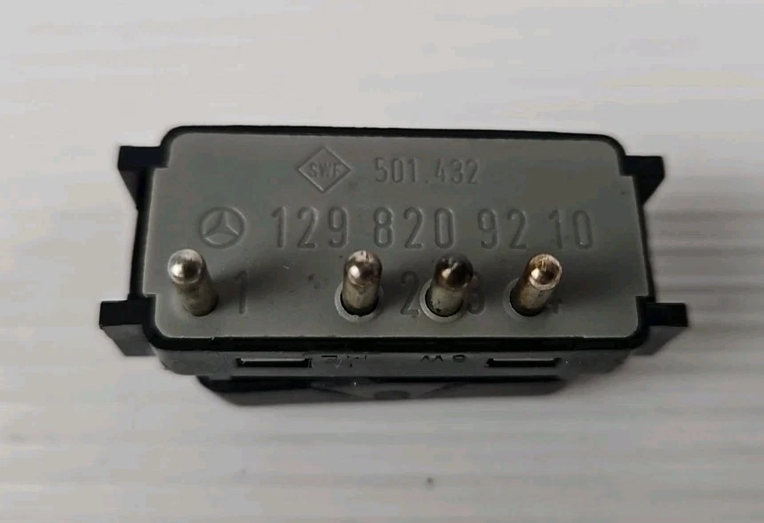 Interruptor de bocina doble Mercedes-Benz R129 W126 560SEL 1298209210 Foto 3 de 3
