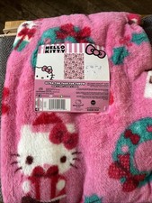 NEW Hello Kitty Ultra Fine Faux Fur Throw Blanket 50  x 70  Pink Christmas