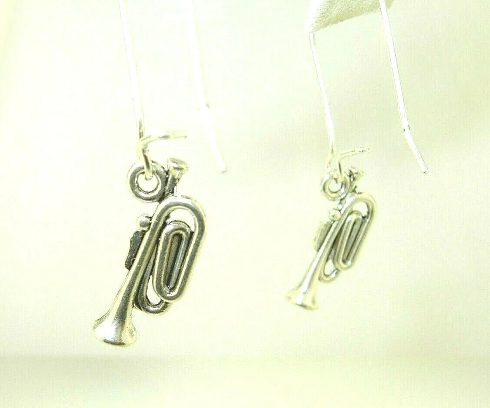 New  Small 3-D TRUMPET Horn Brass Silver-tone Drop Dangle Earrings  1-1/2" Long — 第 3/3 张图片
