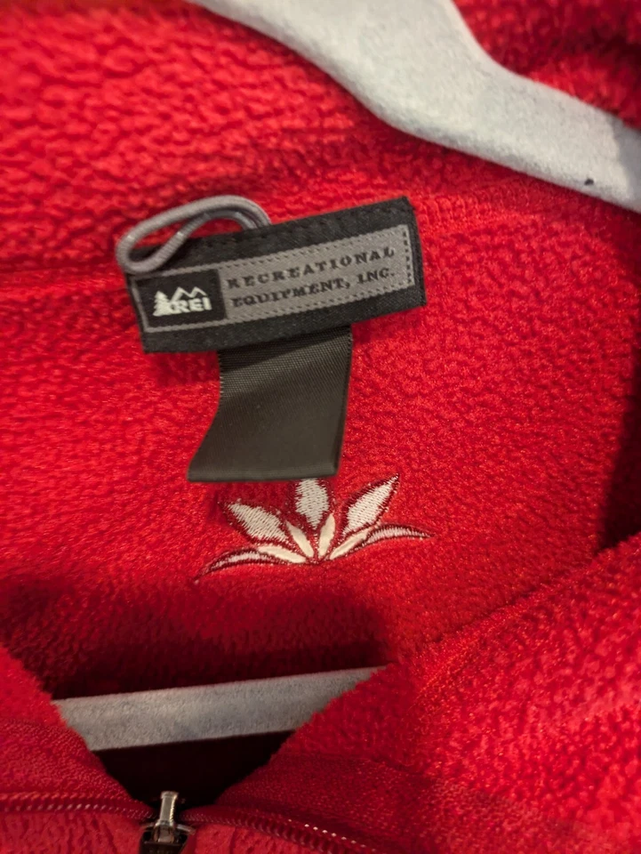 Suéter polar REI cremallera completa manga larga rojo para mujer talla grande talla mediana Foto 4 de 4