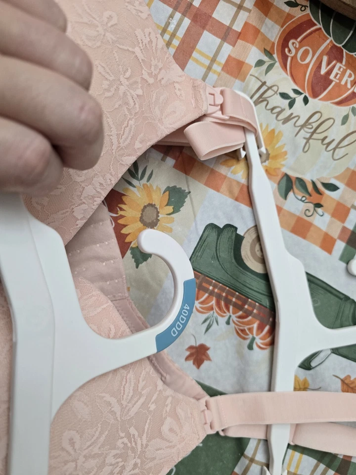 New! AUDEN Womens Lined Underwire Back Close Nursing Bras Pink & Green 40DDD - Image 4 of 4