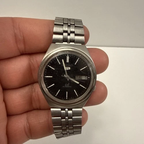 VTG Seiko 5 DX VTG 7009-3030 Automatic Stainless Steel 35mm Case Watch - WORKING