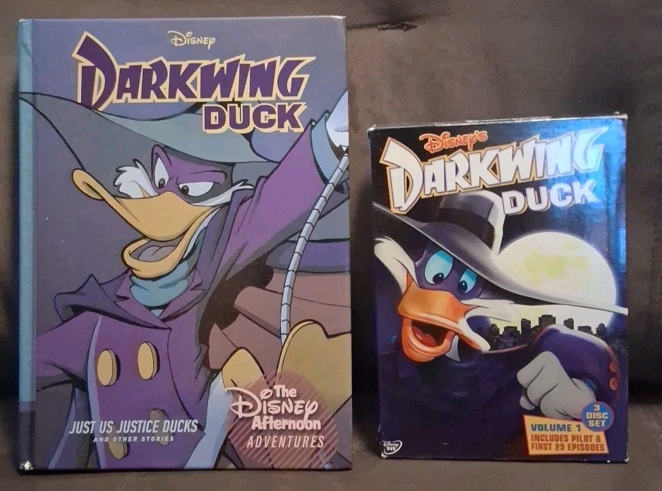 Darkwing Duck Lot Of 2, 1 Book And Volume 1 DVD | eBay
