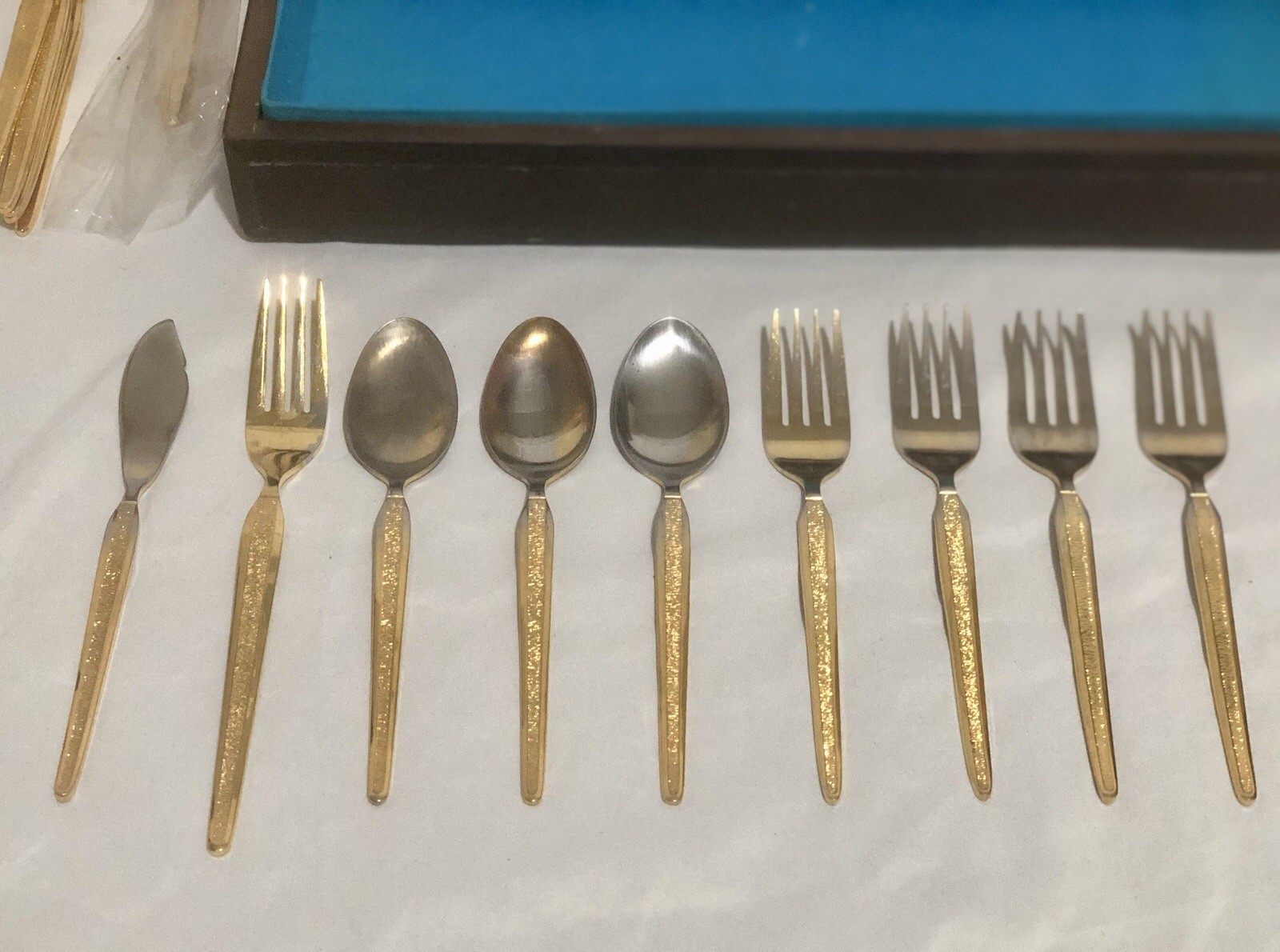 Royalton Antigua Custom 54 Piece Lot Of Gold Electroplate Silverware
