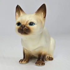 Vintage Siamese Cat Kitten Figurine Bone China Blue Eyes Sitting Made In Taiwan 