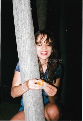 TREE Latina GIRL Vintage FOUND PHOTOGRAPH Color ORIGINAL Snapshot 512 50 A