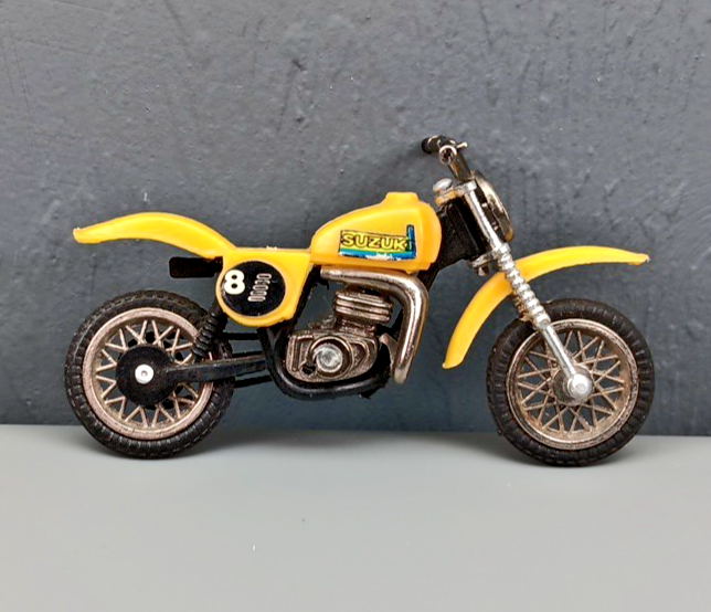 Zee Toys Ridge Riders Dirt Bike Diecast Suzuki RM125 Enduro Hong