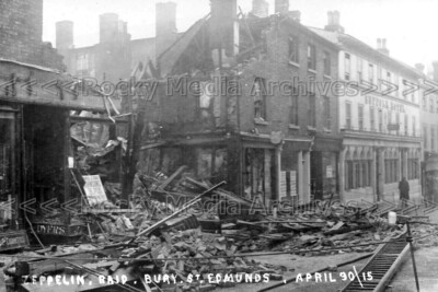 ppc-72 Zeppelinüberfall, Bury St Edmunds, Suffolk 30. April 1915. Foto