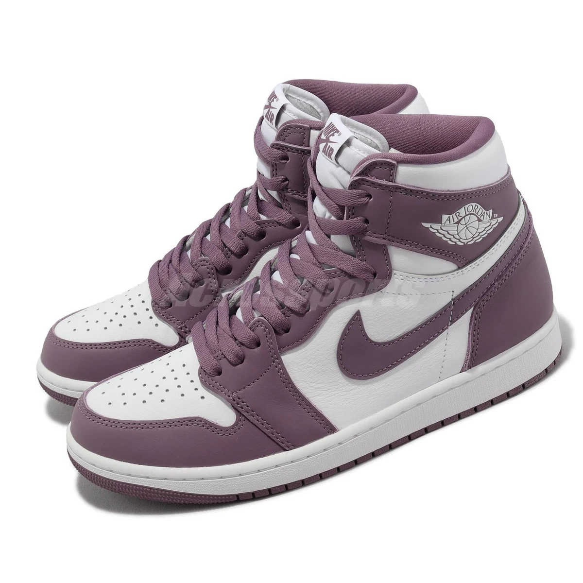 Shop Jordan Air Jordan 1 Retro High OG DZ5485-105 purple