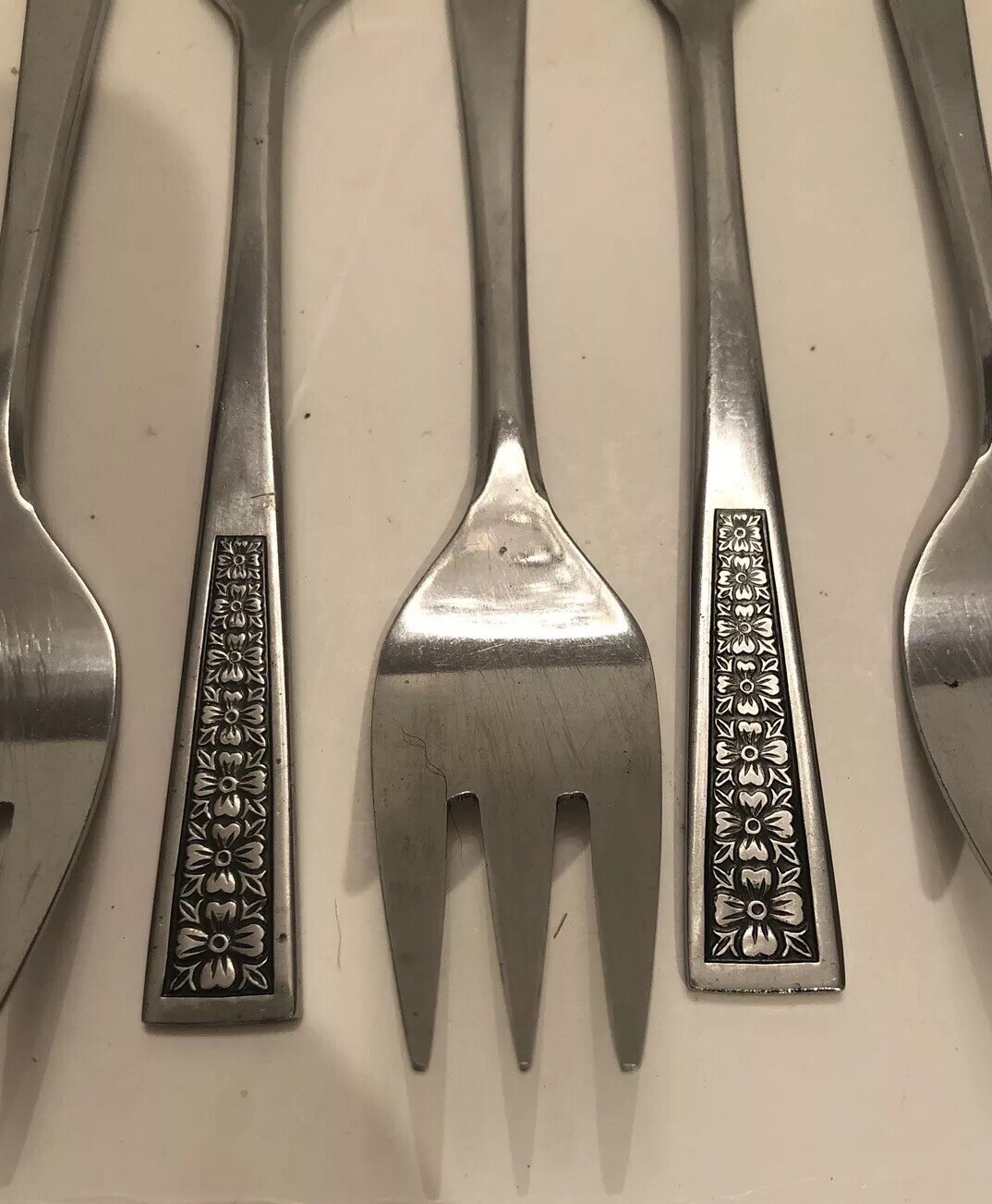 Lifetime Cutlery_Stainless_Japan_LCU 62_Floral_Set of 8_Salad Forks eBay