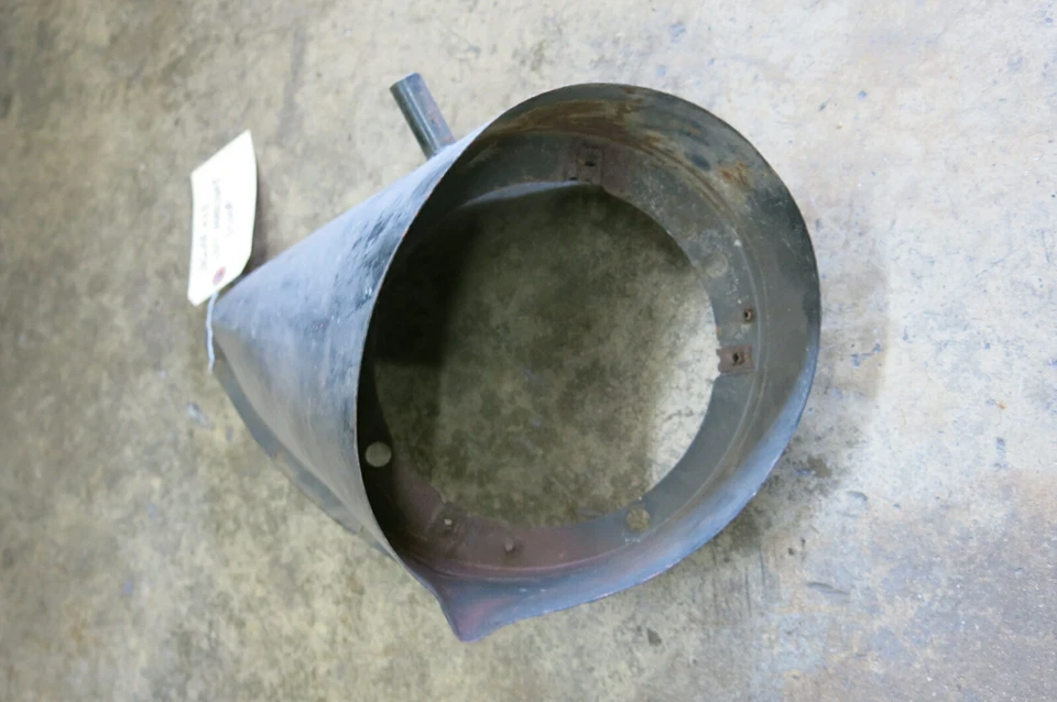 Cucharón de faros izquierdo Jaguar XKE E-type Foto 3 de 4