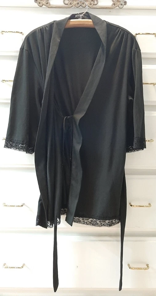 Blusa Hype Talla L Cuello en V Envolvente Borde de Encaje Negra Top Manga 3/4 Bolsillos Laterales Cinturón Foto 3 de 4