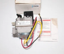 White Rodgers  36C84-235  Gas Manifold Valve Weil McLain 511-044-284 CP3386395