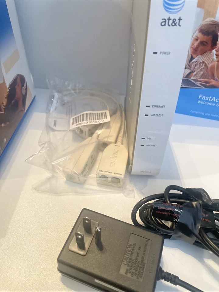 AT&T 2Wire 2701HG-B 54 Mbps 4-Port 10/100 Wireless G Router No Ethernet Cord - Image 4 of 4