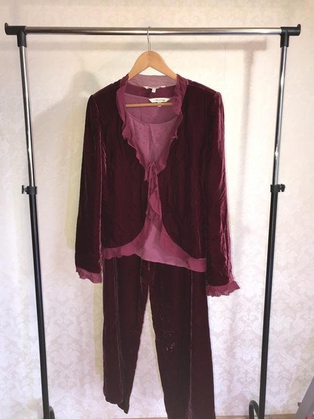 Women Laura Ashley Suit Burgundy 40 / L / 48