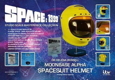 Space 1999 - HELENA RUSSELL MOONBASE ALPHA SPACESUIT HELMET 1/1 Scale Sixteen 12