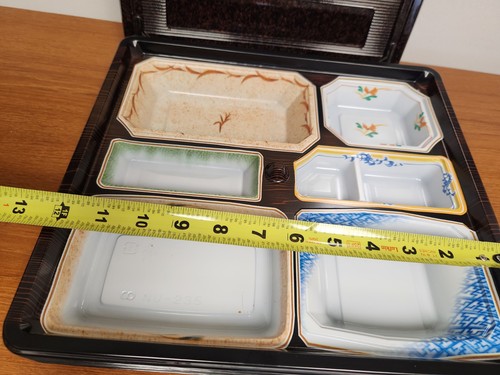 16 Set Disposable Colorful Japanese Bento Box, Lunch Box With LIDS 7 Cavity - Picture 5 of 7