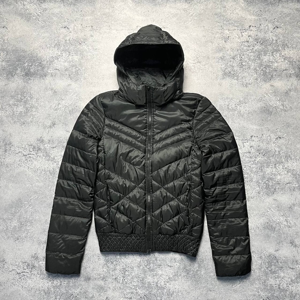 nike black cropped puffer jacket