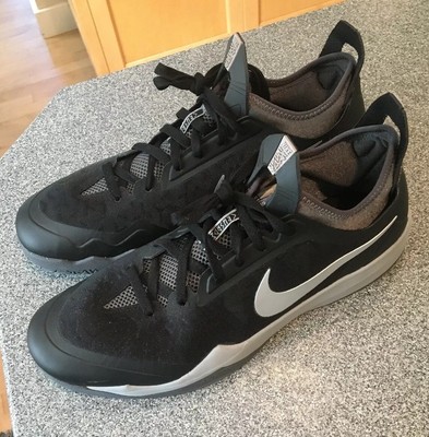 nike men's zoom crusader basketball shoe