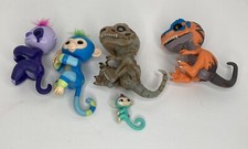 5 Fingerlings Interactive Ripsaw Doom Marge-Sloth 3-Toned Monkey  Mini Monkey