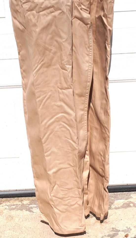 Mono Uniforme de Prisión Estatal Real DOC Caqui Talla Mediana Foto 3 de 4