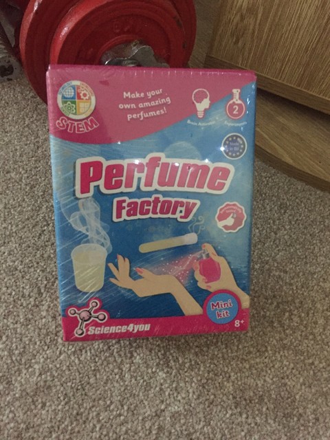 Science4you Perfume Factory Mini Kit 2 Experiments Age 8