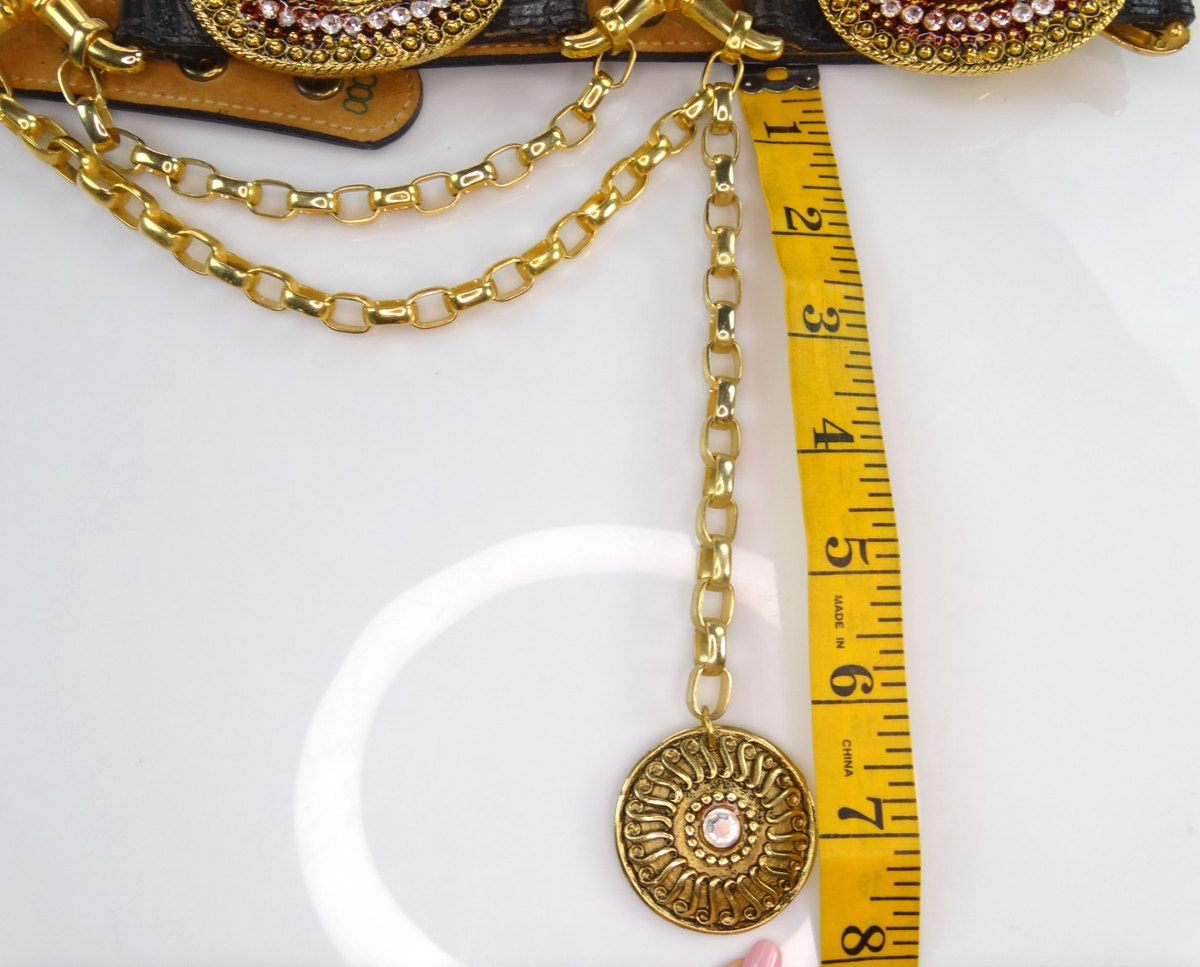 STREETS AHEAD 80S VTG WIDE LEATHER CRYSTAL GOLD CHAIN MEDALLION BELT SML RUNWAY Lennon Chain Belt - Beautiful Crystal Italian Chain Belt  main image 2
