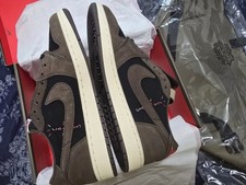 Nike Air Jordan 1 Low OG SP TRAVIS SCOTT size 9 Black Red Mocha. CQ4277-001.