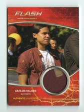 The Flash Season 2 Wardrobe Relic Card M02 Carlos Valdes as Cisco