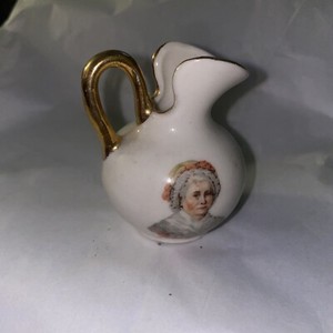 MARTHA WASHINGTON CHINA MINIATURE CREAMER PITCHER GOLD TRIMMED Vintage.