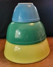 PYREX Mixing Bowls ~ Yellow, Green, Blue