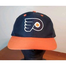 Vintage Philadelphia Flyers Logo 7 Snapback Hat Black Cap Embroidered NHL Hockey