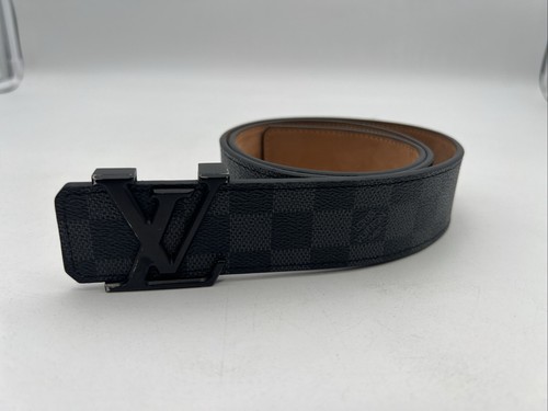 Louis Vuitton LV Initiales Belt - 39 Inches - Black (M9610) G2U