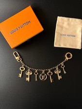 Louis Vuitton Metal Key Letter Chain Gold Bag Charm Keyring Holder New