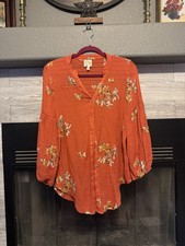 Coral Embroidered Fig And Flower Flowing Boho Style Blouse Puffy Sleeves Size M