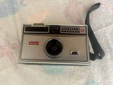Vintage 1960  s Kodak Instamatic 104 Camera - Made In USA Untested