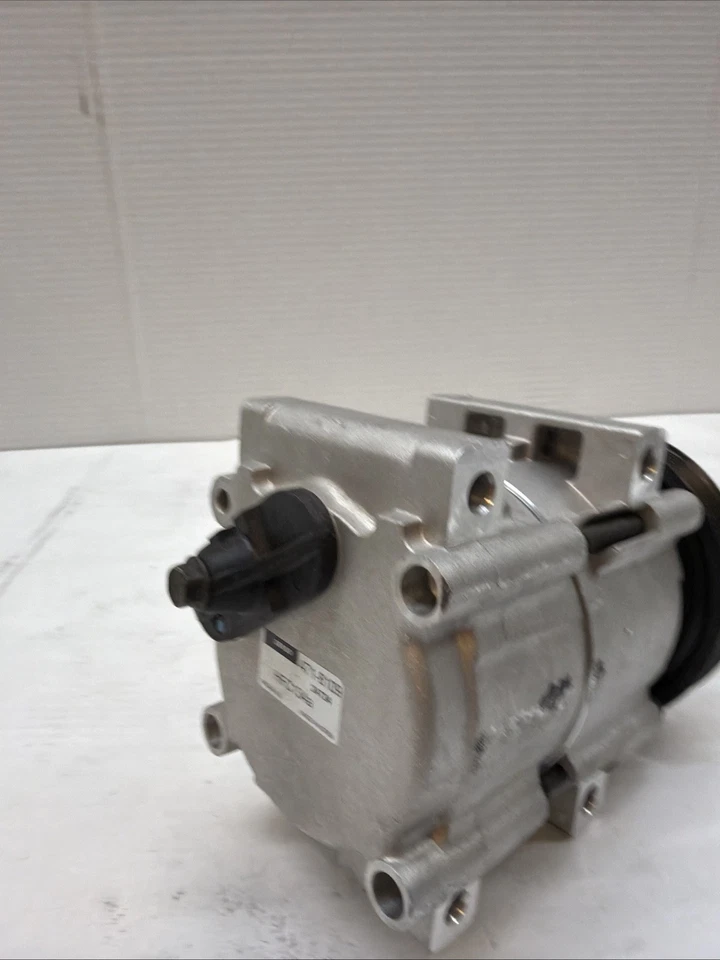 Denso 471-8109 Compresor Nuevo con Embrague (4718109) Foto 4 de 4