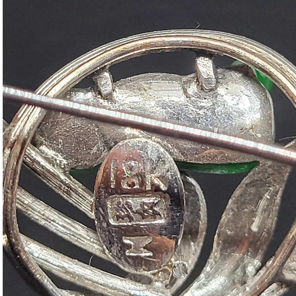 Broche remolino de jade de oro blanco de 18 quilates de colección firmado joyería Art Nouveau reliquia Foto 4 de 4
