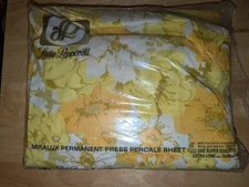 Vintage Lady Pepperell Super King Fitted Sheet Permanent Press/ Yellow & Green