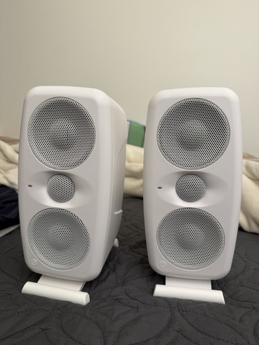 IK Multimedia iLoud MTM MKII White Studio Monitors Pair (2 Units) Used
