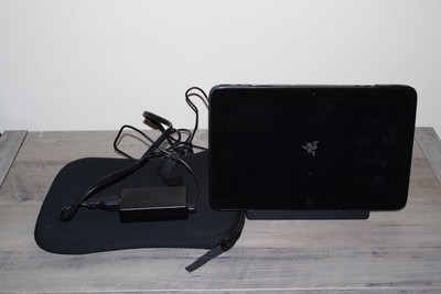 Rare Razer Edge Pro Gaming Tablet w/ dock & AC adapter. 512 SSD, i7, 12 GB Ram