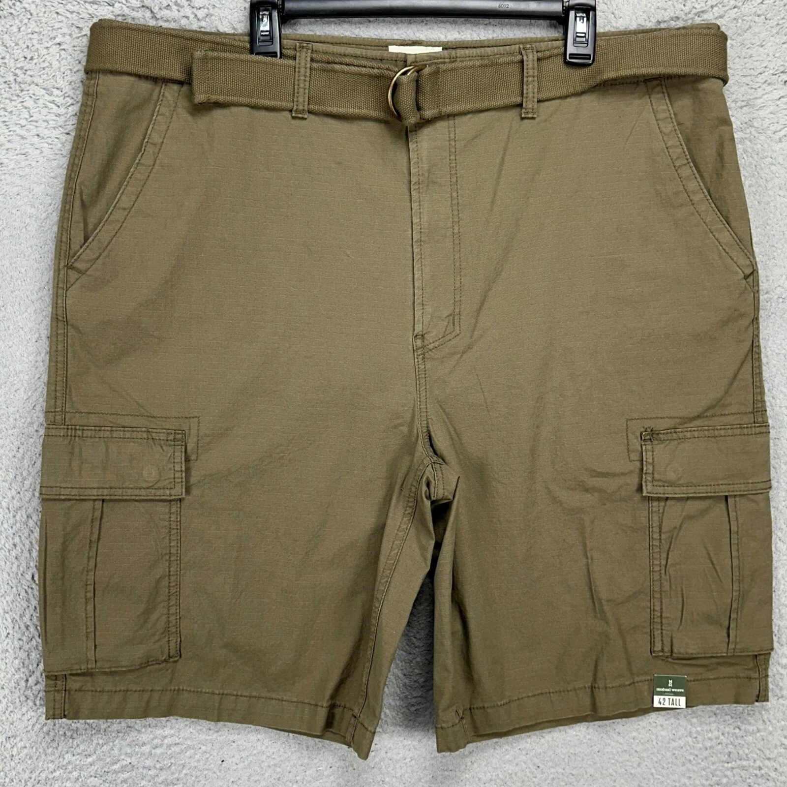 Mutual Weave Mens Cargo Shorts 42 Tall Olive Green Ripstop Belted Stretch NEW