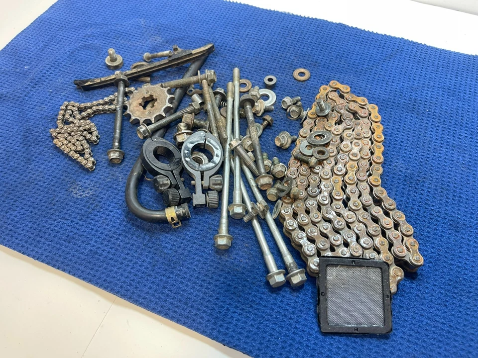 2003 YAMAHA TTR125L OEM MISC MOTOR & FRAME HARDWEAR BOLTS OEM YAMAHA TTR-125 03 - Image 2 of 4