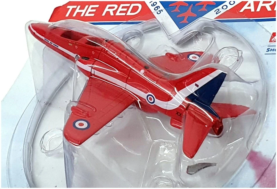 Corgi 9.5cm Long CS90169 - Hawk T.Mk.1/1A RAF The Red Arrows Red 2 M. Jarvis - Image 4 of 4