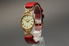 [Near MINT]  GUCCI 6000.2.L Ivory Dial Gold Roman Qz Ladies Watch Vintage JAPAN